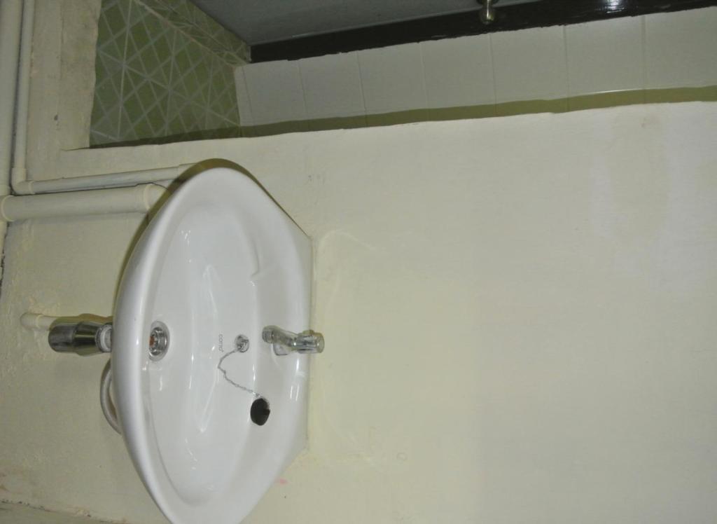 Q6 At 6 Hostel Bangkok Buitenkant foto