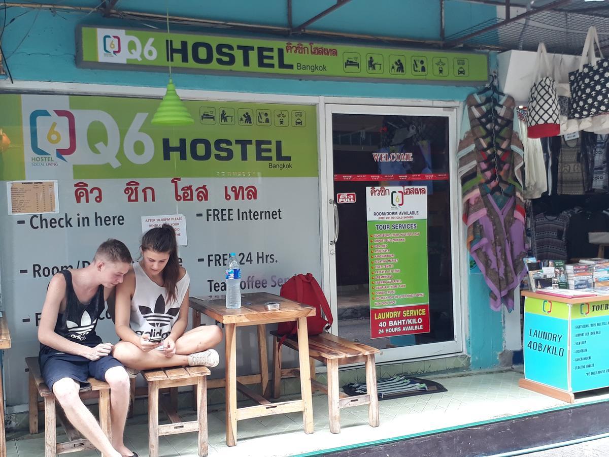 Q6 At 6 Hostel Bangkok Buitenkant foto